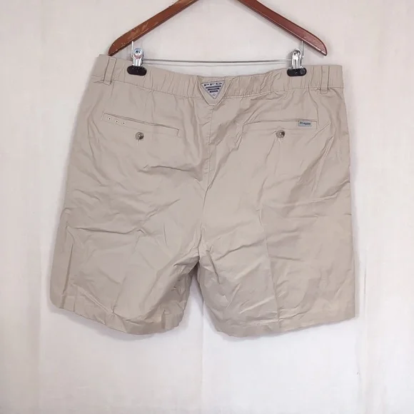 Columbia Men's PFG Bonefish Khaki Shorts Size 42 - 9" Inseam - Picture 4 of 6